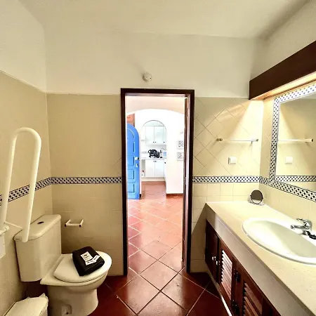 Apartment Secret With Pool By Homing