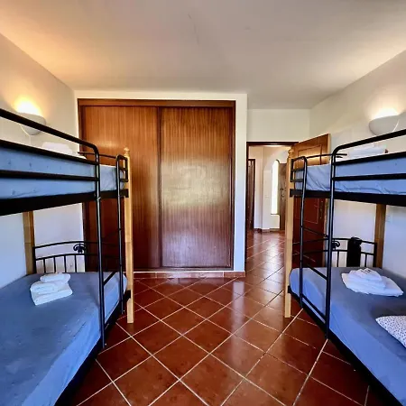 Secret With Pool By Homing Apartment