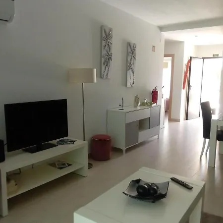 Apartment T2 De Luxo Em Albur-village A 10 Minutos Da A Pe Alvor