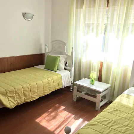 Amoreira Albergue *