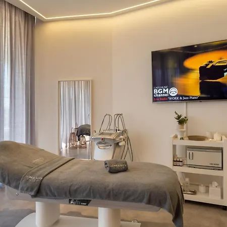 Longevity Health & Wellness - Adults Only Hotel