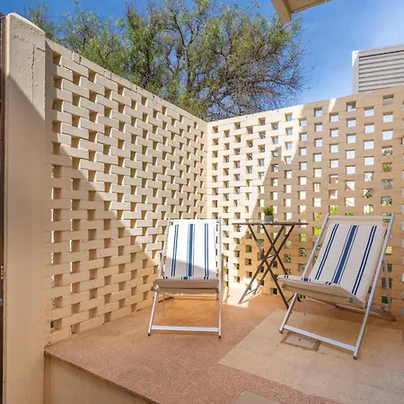 4 Holiday home *