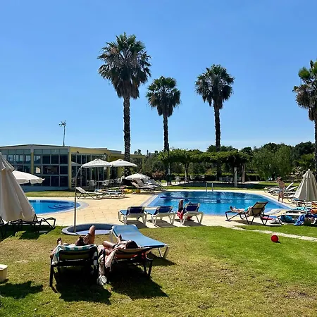Santa Teresinha Aparthotel