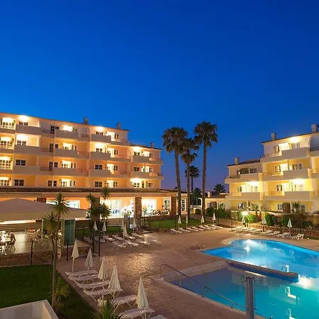 Vitor's Plaza Alvor