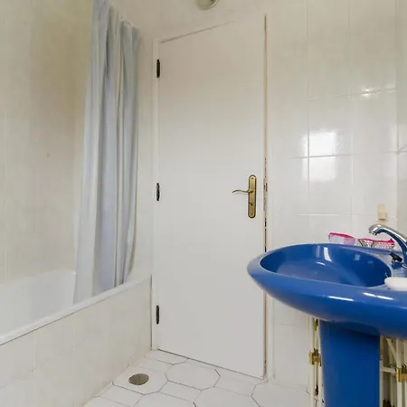 In Gated Community In Portimao Apartment Alvor
