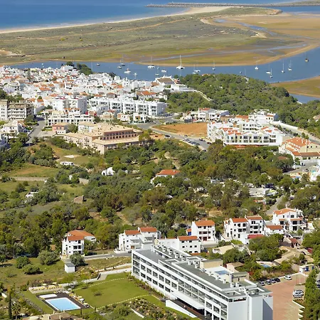 Aparthotel Pelican 4*