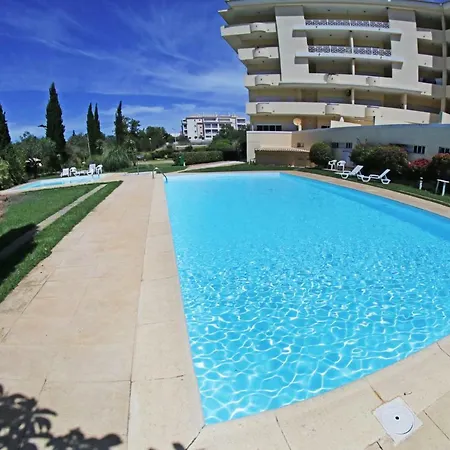 Few Steps To The Apartment Alvor