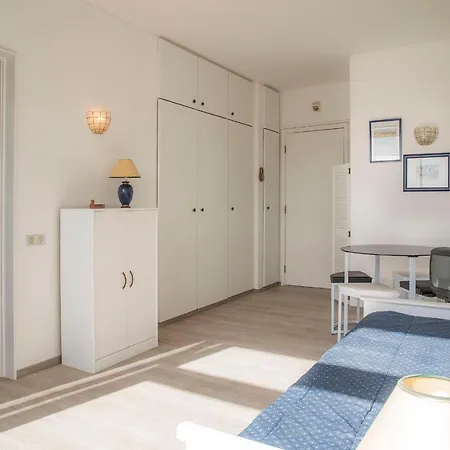 A28 - The Sea Wink Studio
