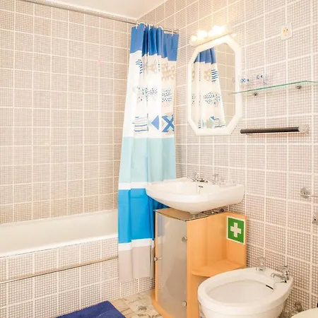 A28 - The Sea Wink Studio * Alvor