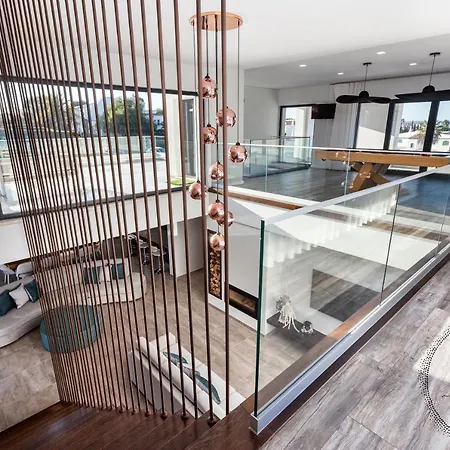 V5 Emma - Luxury 5 Bedroom In With Private Pool And Jacuzzi Villa