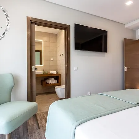 V5 Emma - Luxury 5 Bedroom In With Private Pool And Jacuzzi *